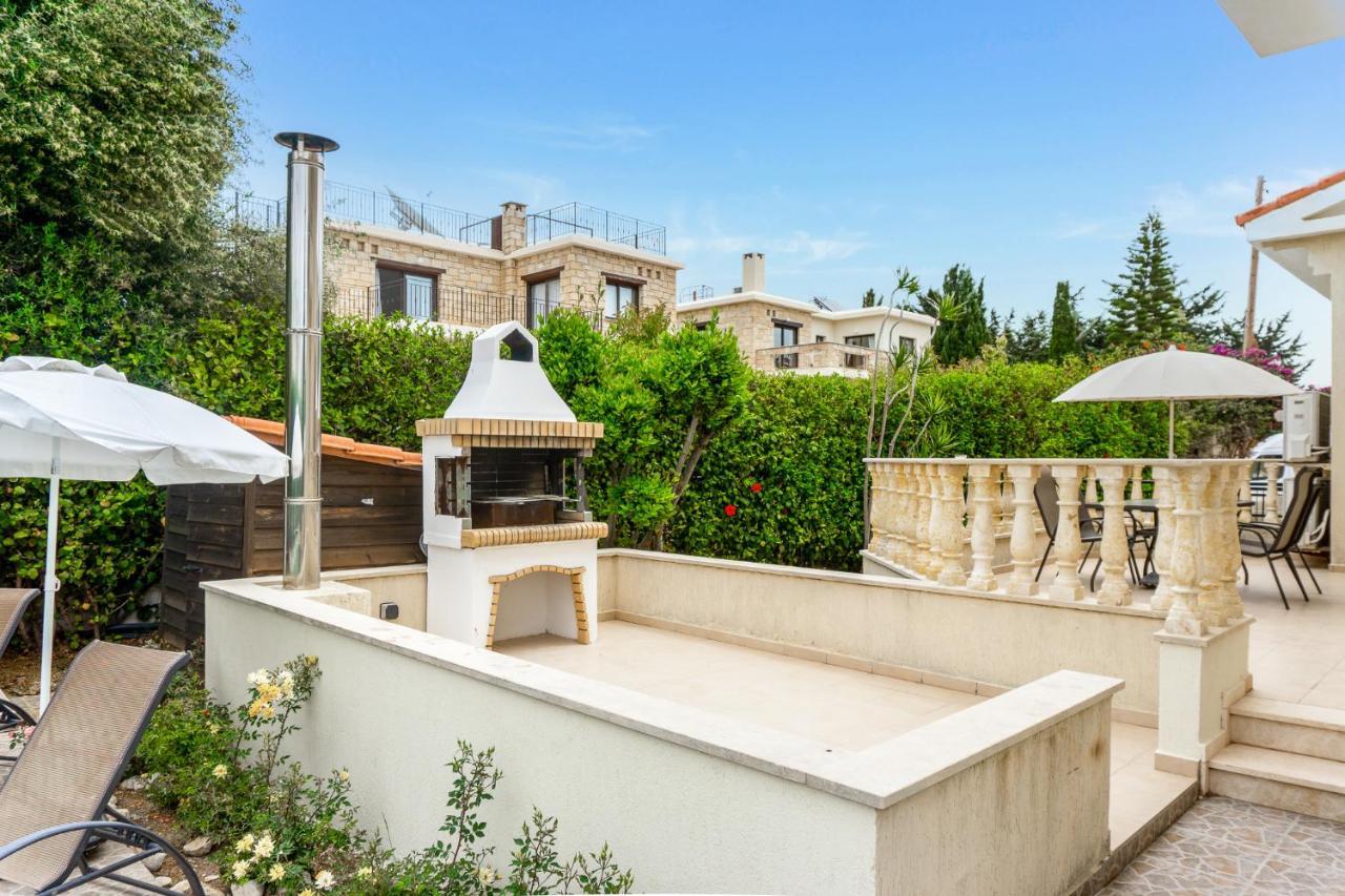 Villa Deja Blue By Ezoria Villas كورال باي المظهر الخارجي الصورة